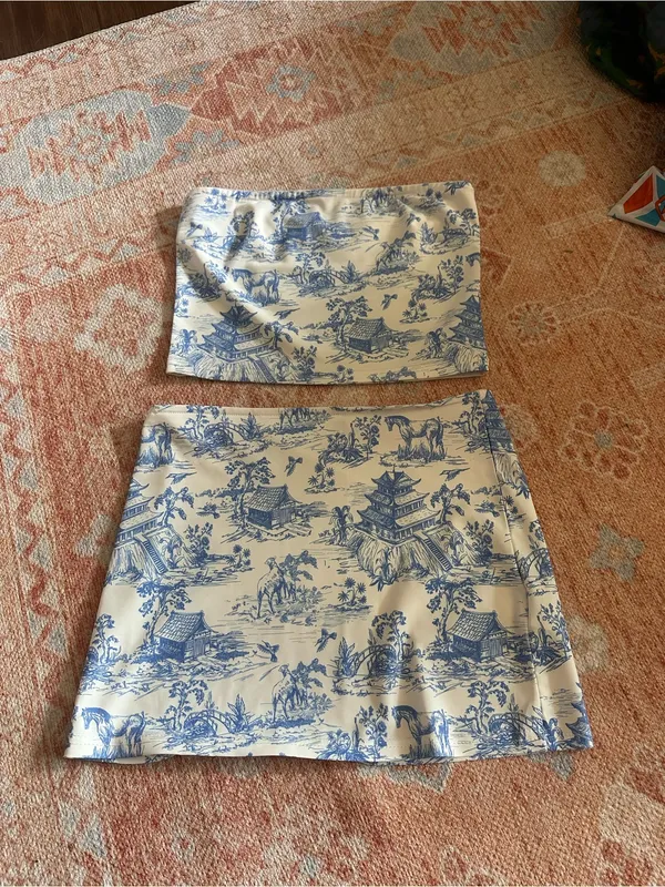 Edikted delft print strapless top and low rise skirt SET Small horse Japan Y2K - Image 12