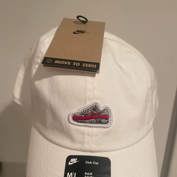 Nike Adult Unisex Club Unstructured Graphic Sneaker Air Max Cap Sz M/L NWT - Image 2