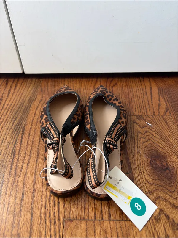 a new day Leopard Print Pointed Toe Slingback Flats Size 8 New - Image 4