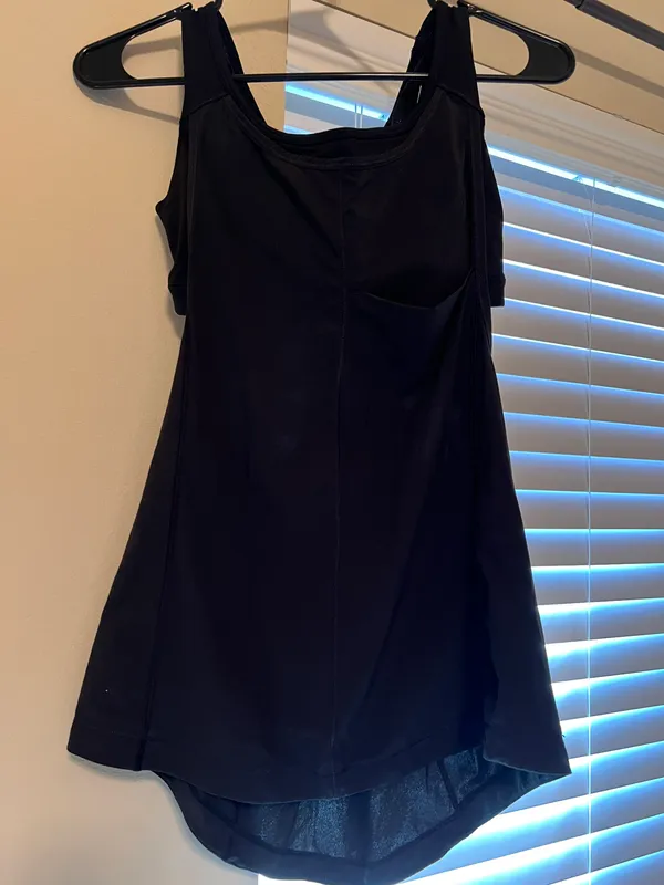 Workout Tank With Built-in Bra - Image 2