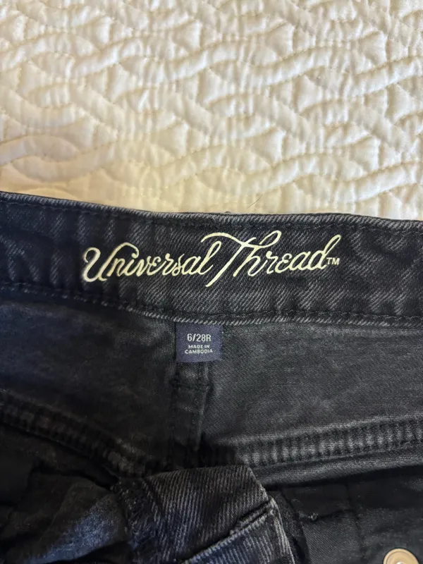 Jean shorts Size 6 - Image 2