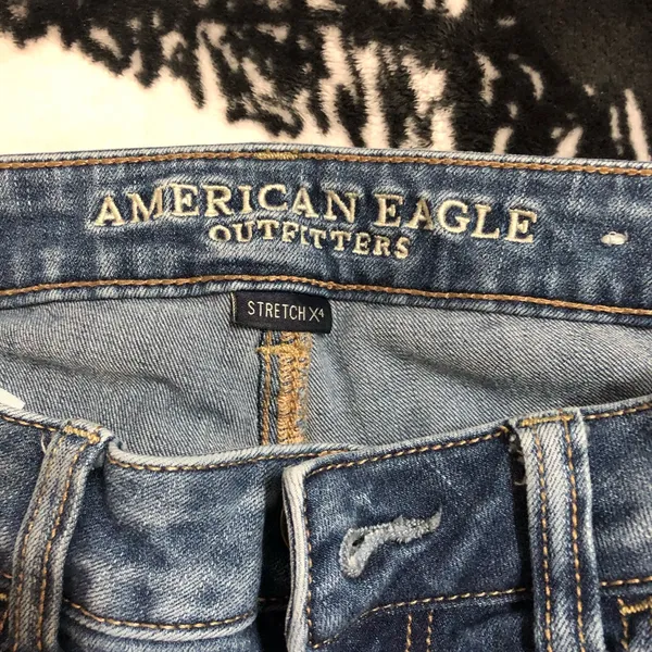 American Eagle skinny jeans - Image 4