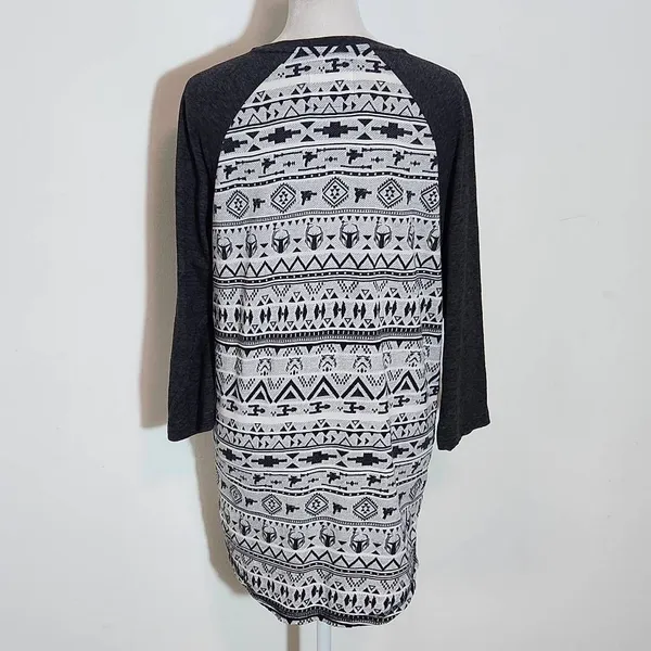 Star Wars Black and White Print Baseball Tee Size Medium Women's Star Wars Top - Image 5