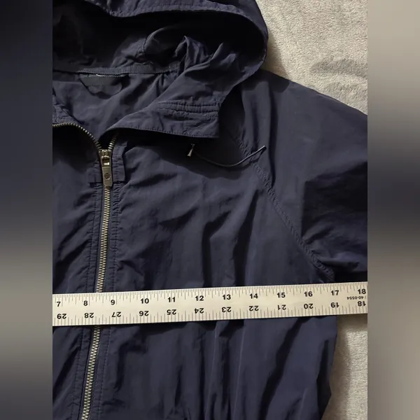 Lululemon Women’s Pack & Glyde Hooded Jacket‎ Windbreaker Navy Blue Size 4 - Image 5