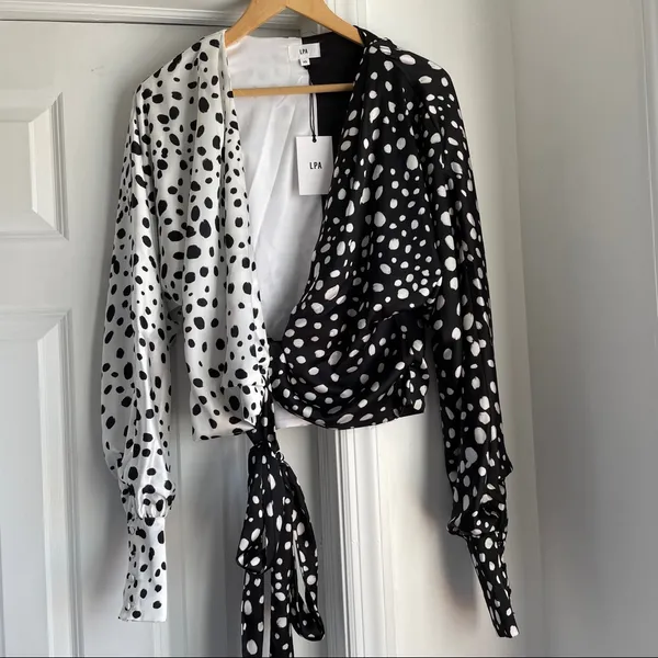 NWT Revolve LPA Dolman Wrap Top in Austin Print - Image 7