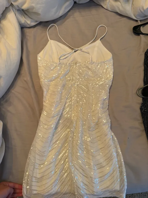 White homecoming dress sparkly Size M - Image 5
