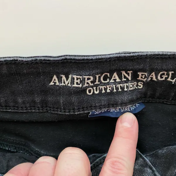 American Eagle Women’s Distressed Black High Rise Shortie Jean Shorts size 8 - Image 9