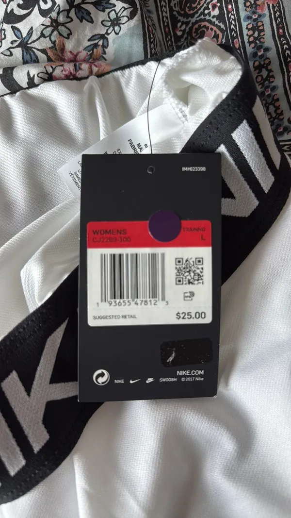 Nike Shorts  - Image 3