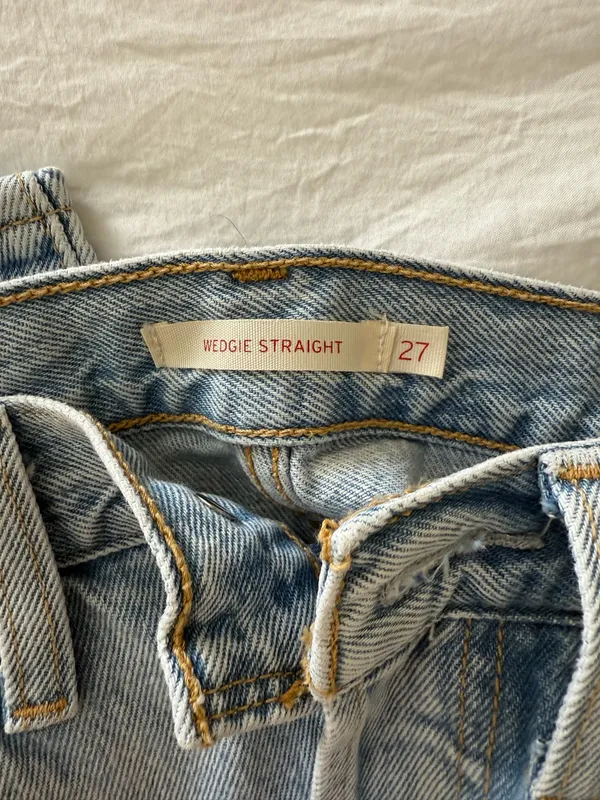 Levi’s Jeans - Image 2