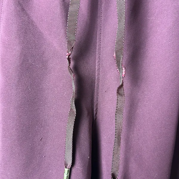 Lululemon On the Right Track Relaxed fit Pant Burgandy/ Wine size 10. - Image 3