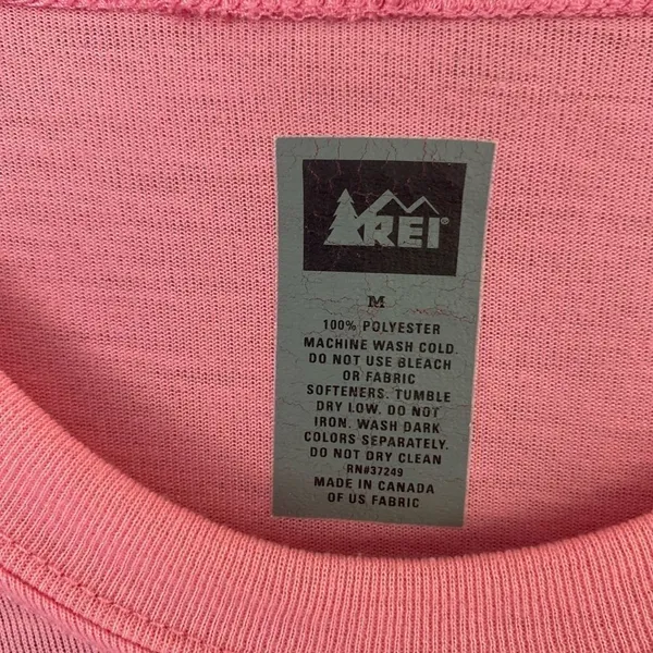 REI pink short sleeve shirt size medium - Image 4
