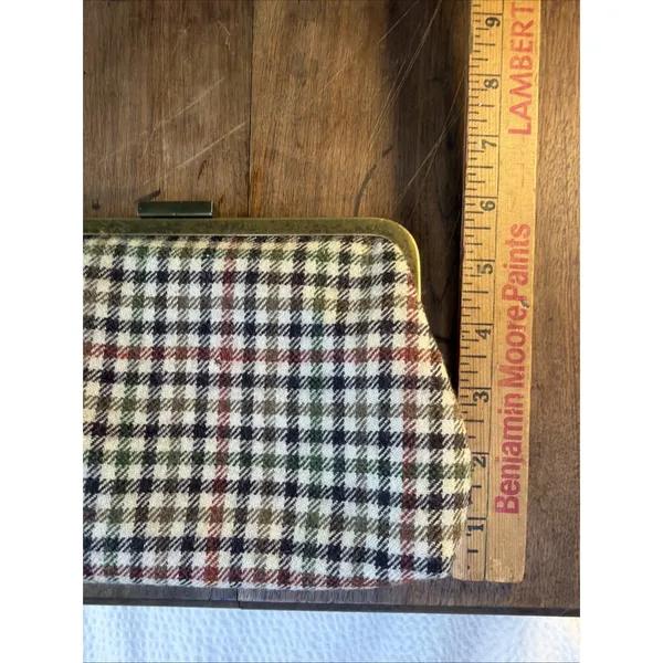 J.Crew Women's Wool Plaid KISS Lock Frame Clutch Purse NWOT - Image 7