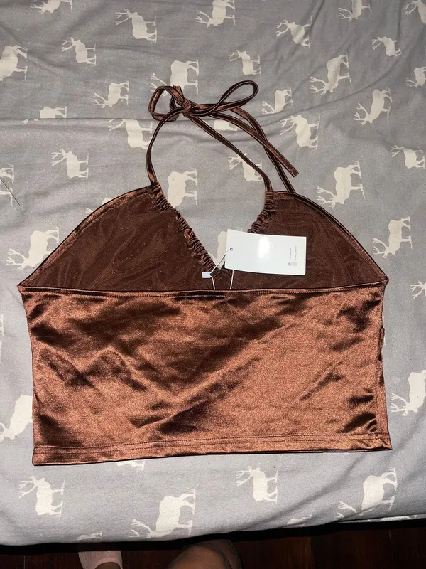 Romwe Halter Top - Image 3