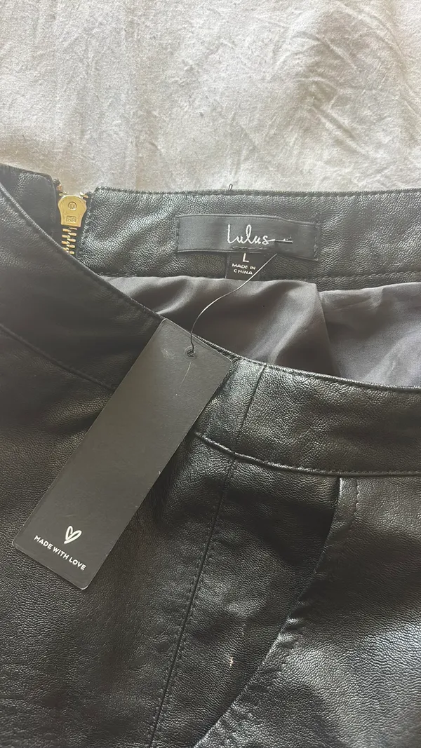 Lulus black leather skirt - Image 2