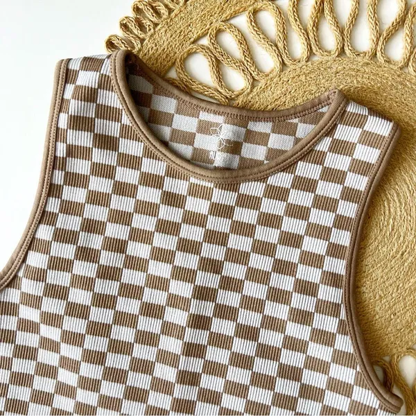 Aura Tan & White Checkered Crop Tank Top - Image 2