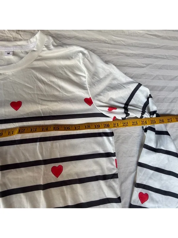 Women's Long Sleeve Stripes and Hearts Tee Size M #260229 - Image 4