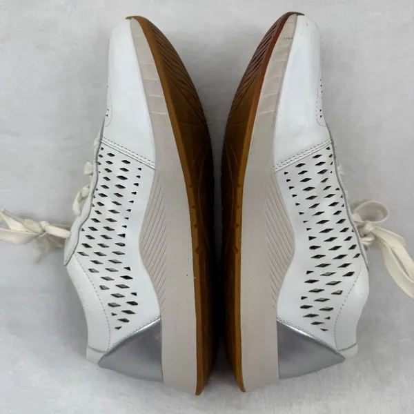 Dansko Charlie White Leather Perforated Lace Up Sneakers Silver Heel Womens‎ 39 - Image 9