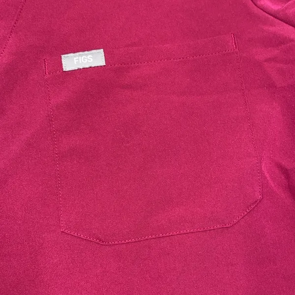 FIGS nurses scrub top size small - Image 4