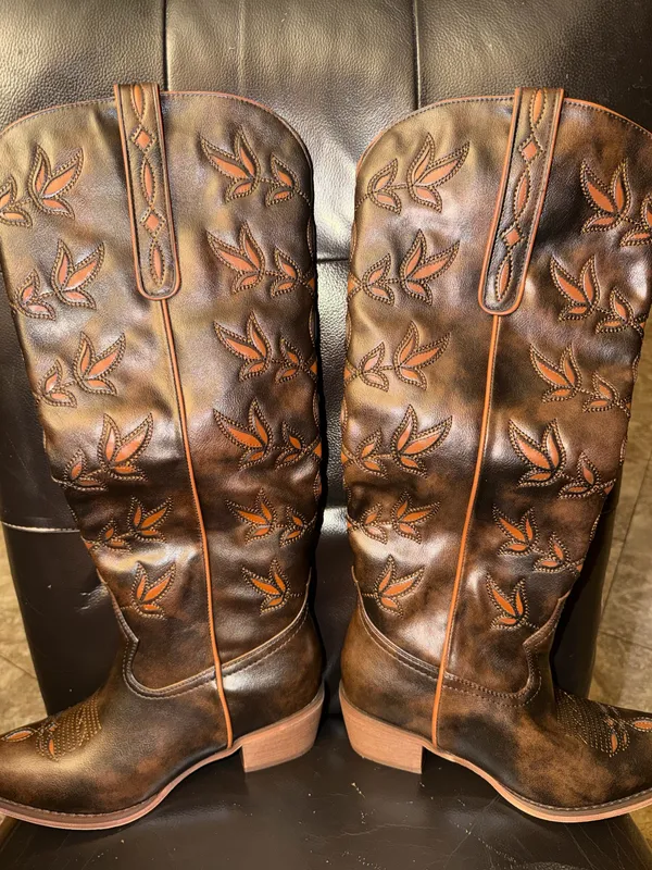 Boots Brown Size 7 - Image 2