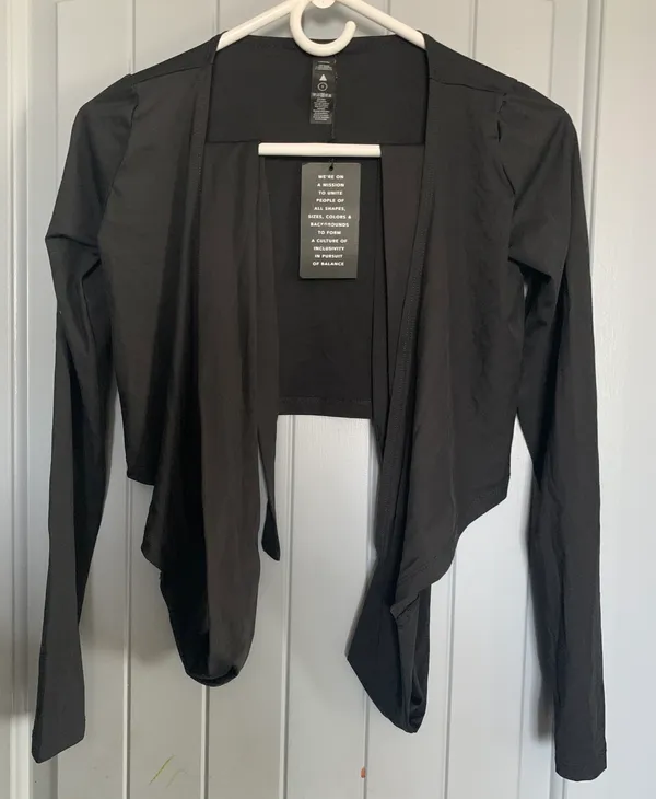 Balance Athletica Dancer Wrap Top - Image 4