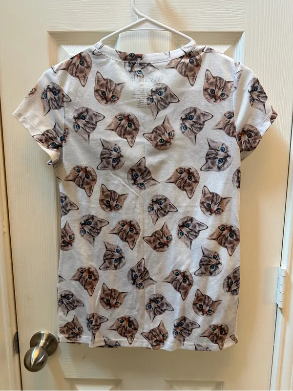 Wound Up White Tee with Brown Cat Faces and Blue Eyes - Image 2
