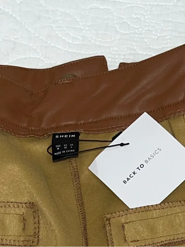 SHEIN Basics Brown Faux Leather Pleated High Rise Shorts Size M NWT - Image 10