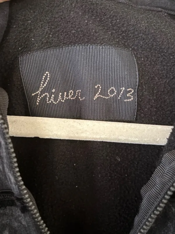 Lululemon Fleece Lined Hiver 2013 Scuba Hoodie size 8 - Image 3