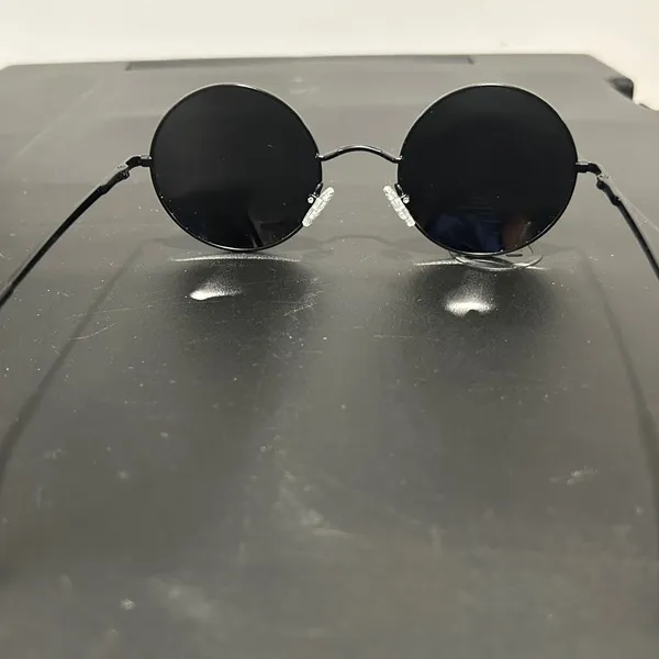 Round Black Sunglasses - Image 6