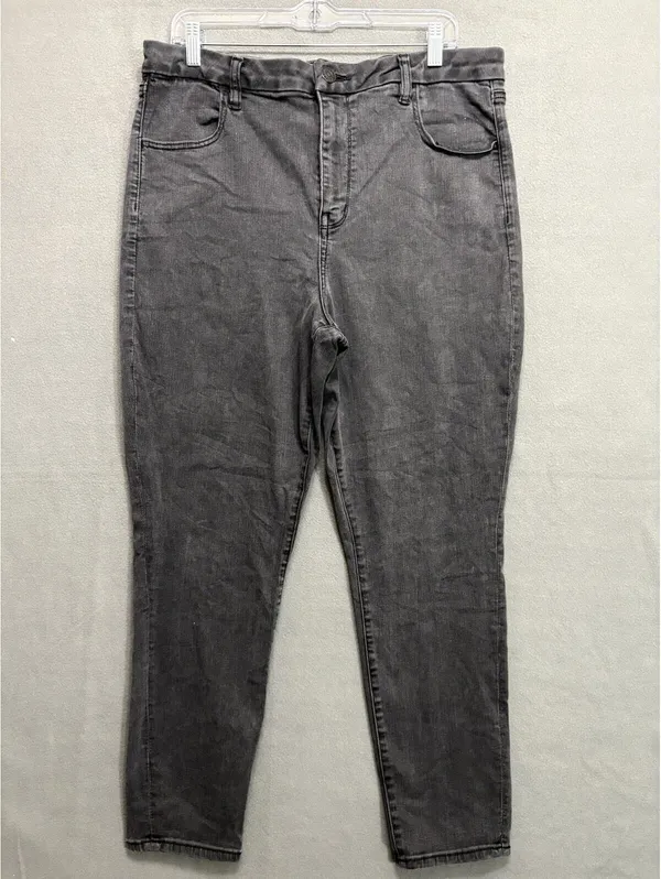 American Eagle Size 18 Regular Black Denim Jeans - Image 2
