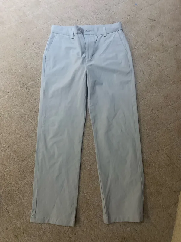 Vineyard Vines boys pants - Image 2