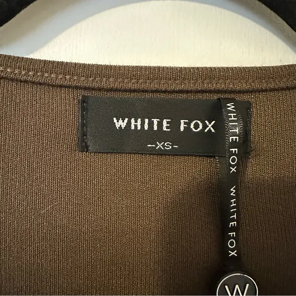 White Fox Cropped Long Sleeve Tie Metal Detail Top Womens XS Brown - Image 3