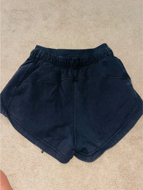 Lululemon shorts  - Image 3