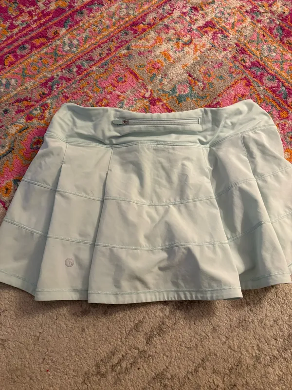 Tennis Lululemon Skirt - Image 2