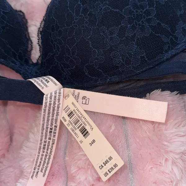 New VICTORIA'S SECRET Sexy Tee‎ Wireless Smooth Push-Up Bra - Image 2