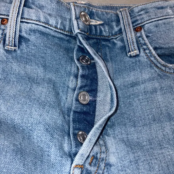 Mother Superior The Tomcat Distressed Straight Leg Ankle Jean in Confession Wash 28 - Image 8