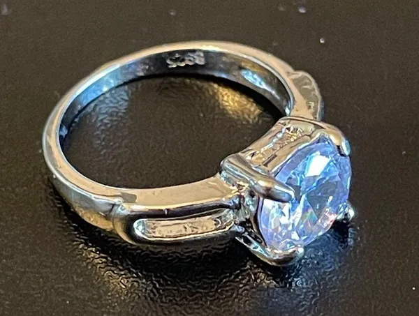 Clear cubic zirconia S925 silver ring size 6 - Image 2