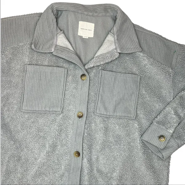 American Eagle grey sherpa shacket Cabincore winter fall Gorpcore oversized - Image 2
