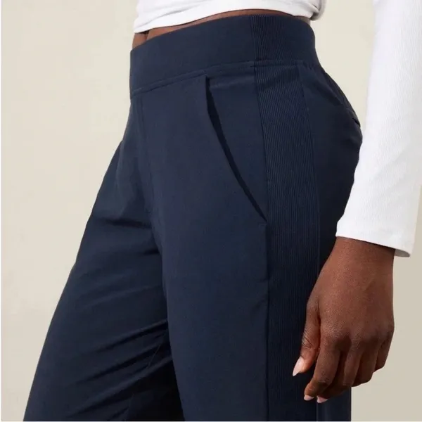 Athleta Brooklyn Ankle High-Rise Blue Casual Activewear Pull On Pant, 6 - Image 12