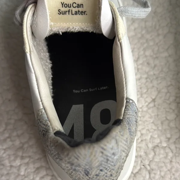 P448 Women's Cream and Gray Athletic Shoes - Image 4