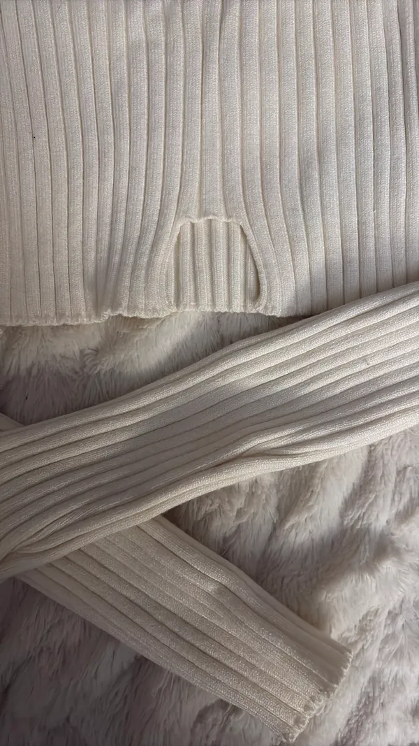 Edikted Cropped Sweater - Image 6