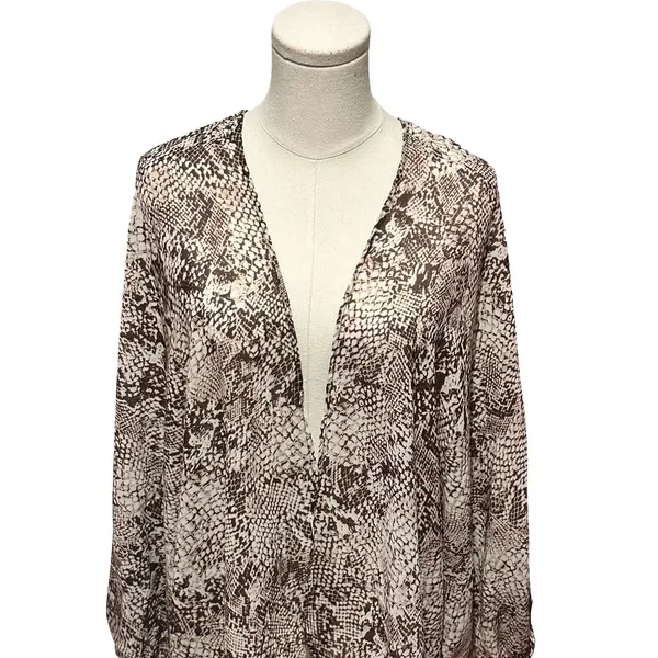 Vince Camuto Snakeskin Print Open Front Chiffon Cardigan - Image 5