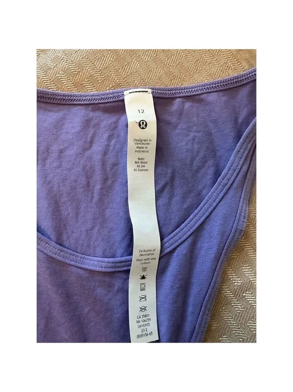 Lululemon Women's Purple Shoulder Cut-Out Yoga Tank Top Size 12 - Image 7