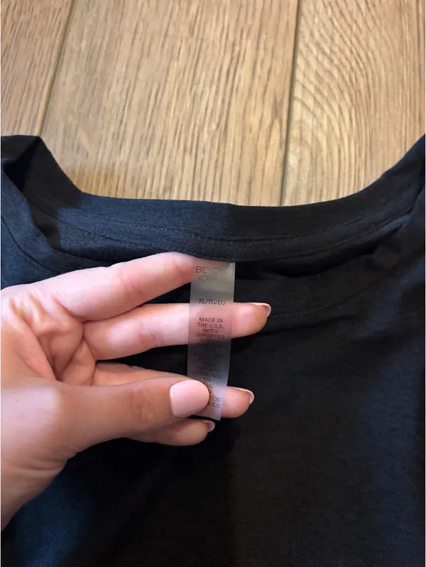 Beyond yoga tee  - Image 4
