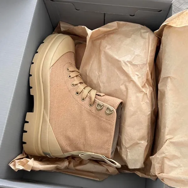 Everlane Canvas Utility Combat Platform Boots – Tan Lug Sole (6.5, NIB) - Image 6