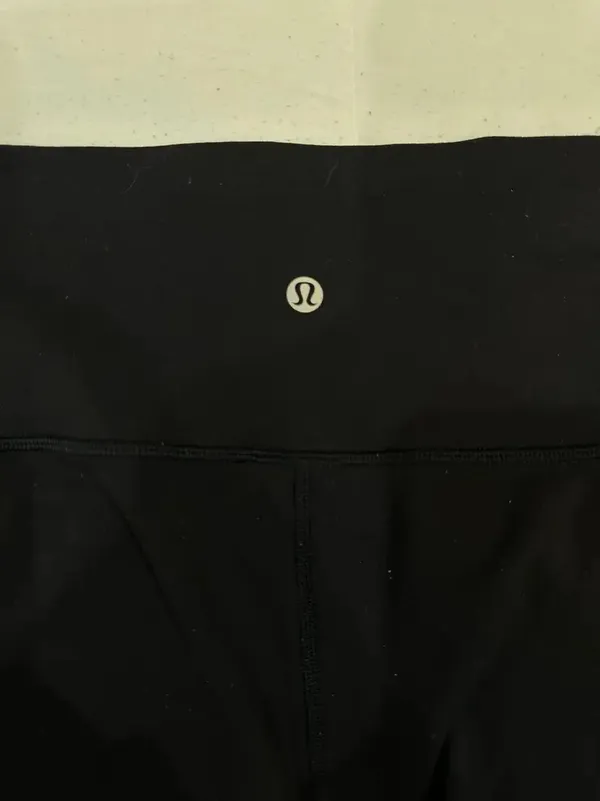 Lululemon Leggings 28" - Image 4