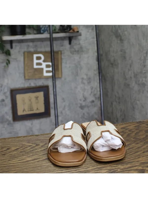 NWT Steve Madden Hadyn H-Band Sandals Slip On Natural / Cognac Check Brown 9M - Image 3