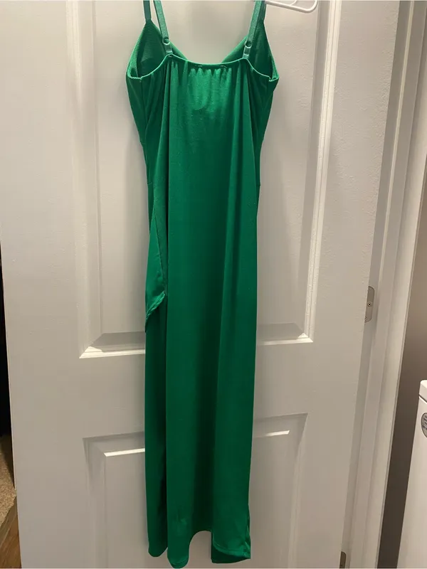 Green Maxi Dress Size S, With padded breast cups.. B-C Cup. - Image 5