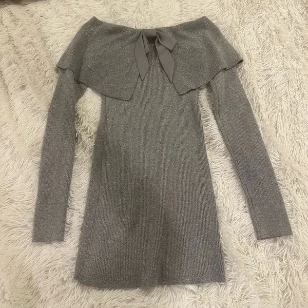 White House | Black Market Bow Back Silver Metallic Sweater Size XS - Image 3