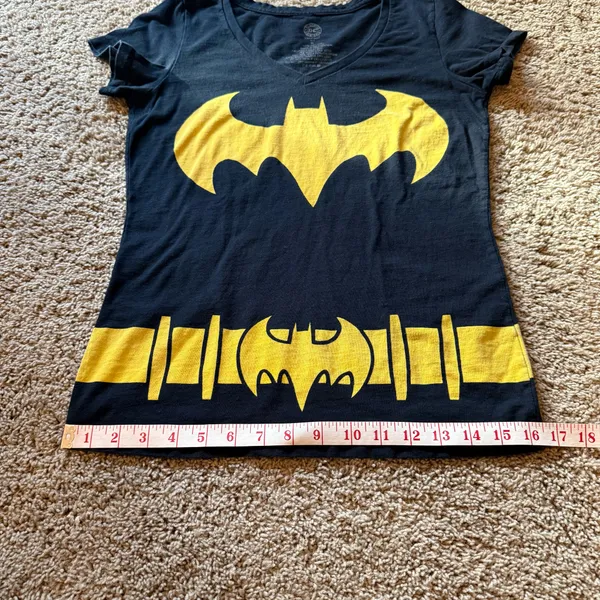 DC Comics T-Shirt Batman Medium - Image 4