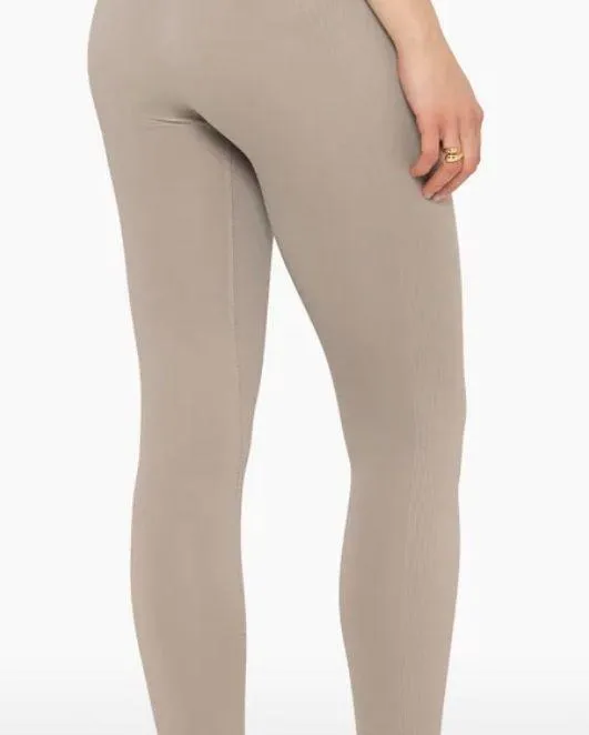 SET Active Sculptflex Leggings, Breeze. NWT. Size M. - Image 3